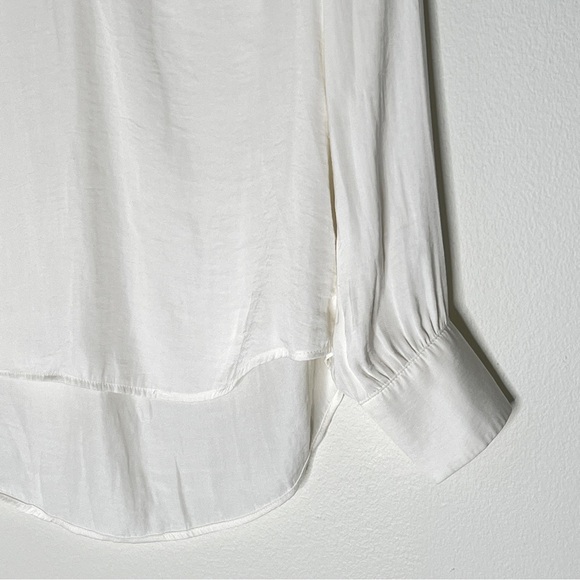 CUPCAKES AND CASHMERE ANTHROPOLOGIE | Womens V Neck Long Sleeve White Blouse. - Picture 5 of 12